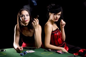 Как заработать деньги, играя в онлайн-покер на сайте Покерок?